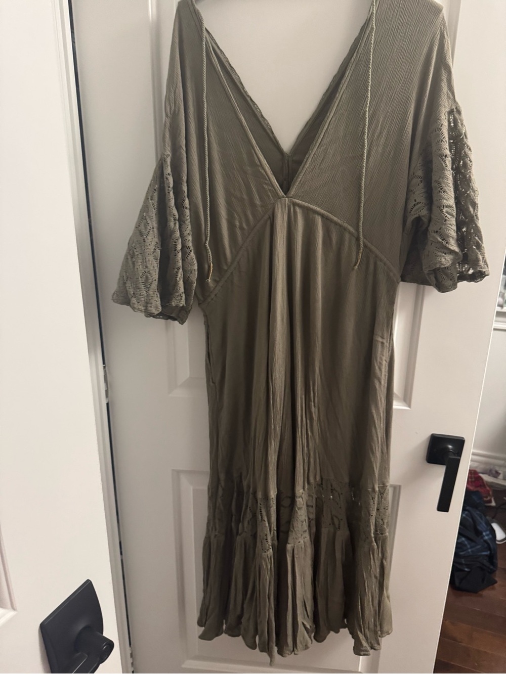 Free people Boho oversized wide leg lace bell sleeve Angela green jumpsuit M - Picture 5 of 6
